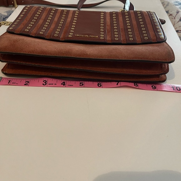 Michael Kors Brooklyn Grommet Large Leather Suede Crossbody Bag in Brick Red - Picture 7 of 8